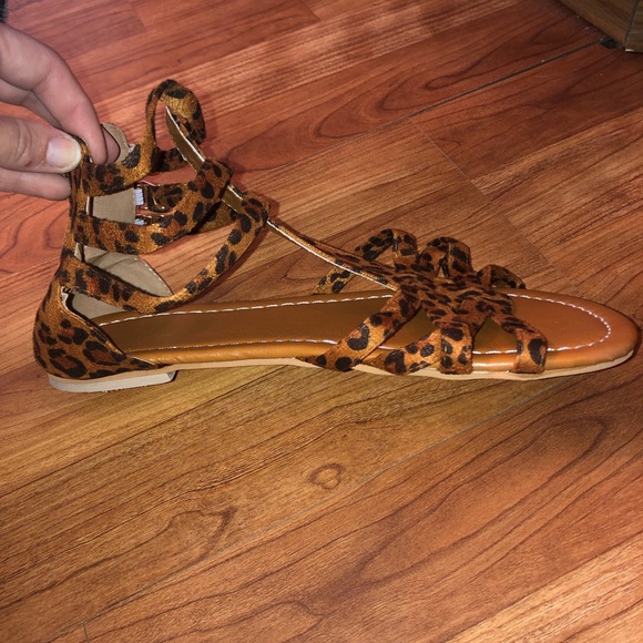 Super Cute Sandals - Leopard - Picture 3 of 8